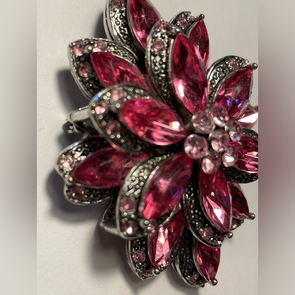 Vintage Large Pink Crystal Rhinestone Layered Flower Brooch Pin/Pendant - Picture 9 of 9